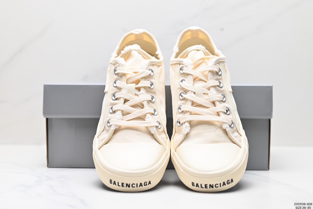 Balenciaga Low Shoes